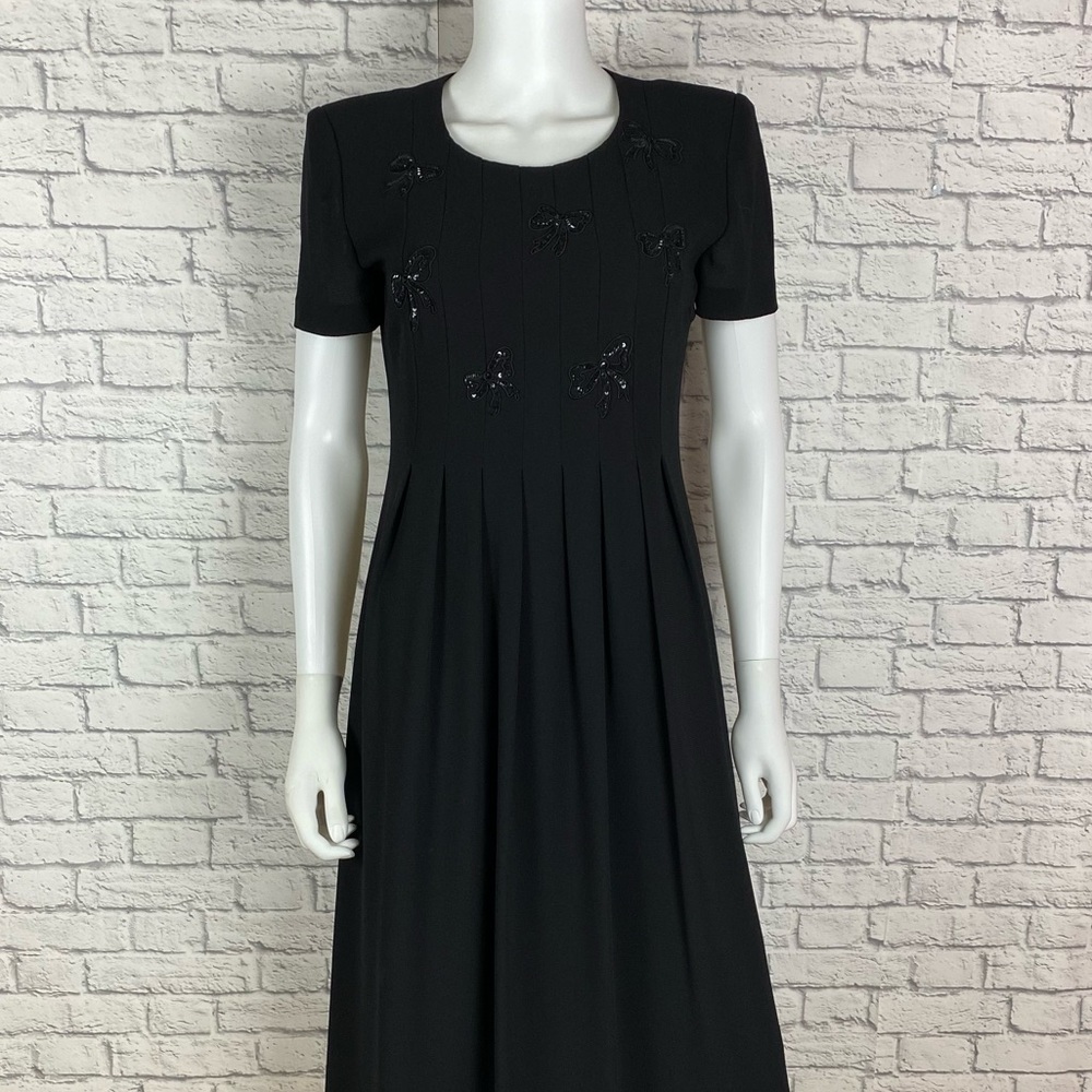 VTG 90's black dress